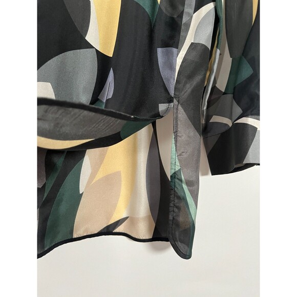 Lafayette 148 Silk Shirt Medium Button Up Geometric Long Sleeve Office Work - Picture 7 of 10